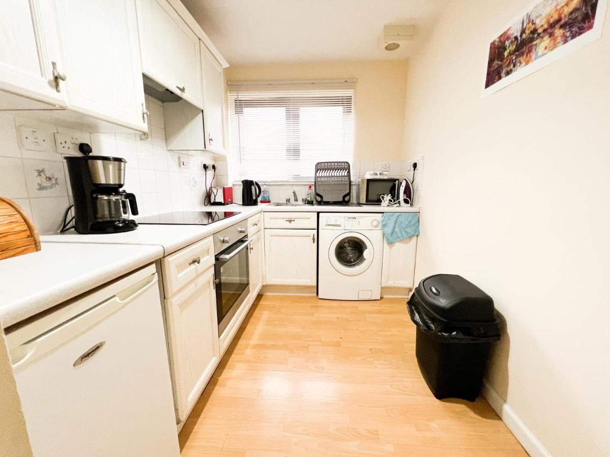 2 Bedroom - River Clyde Home - Parking Glasgow Exteriör bild