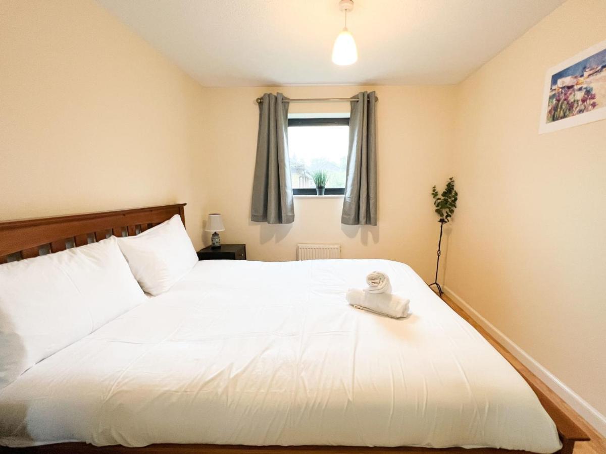 2 Bedroom - River Clyde Home - Parking Glasgow Exteriör bild